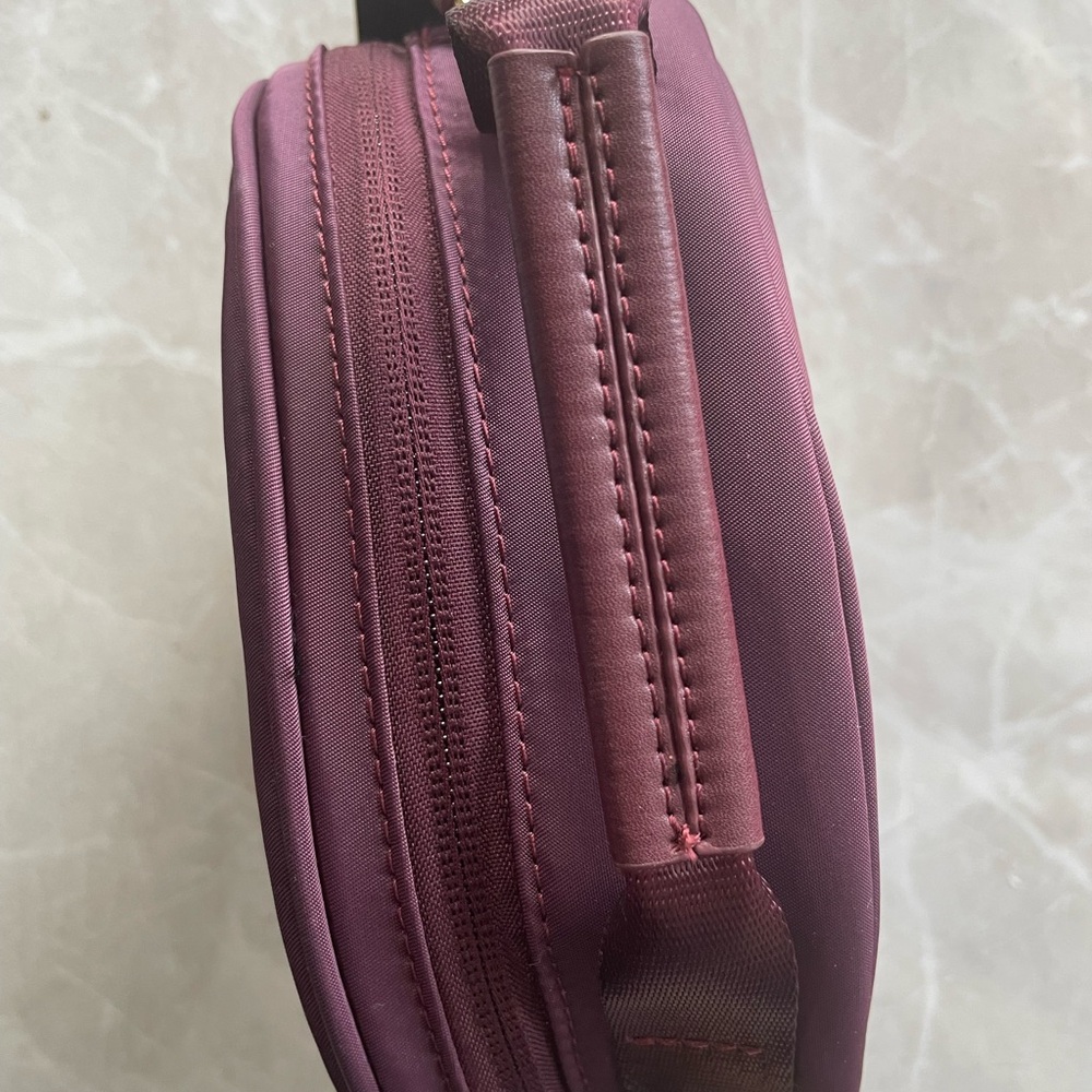 TUMI Voyageur Women’s Crossbody Bag - Picture 4 of 6
